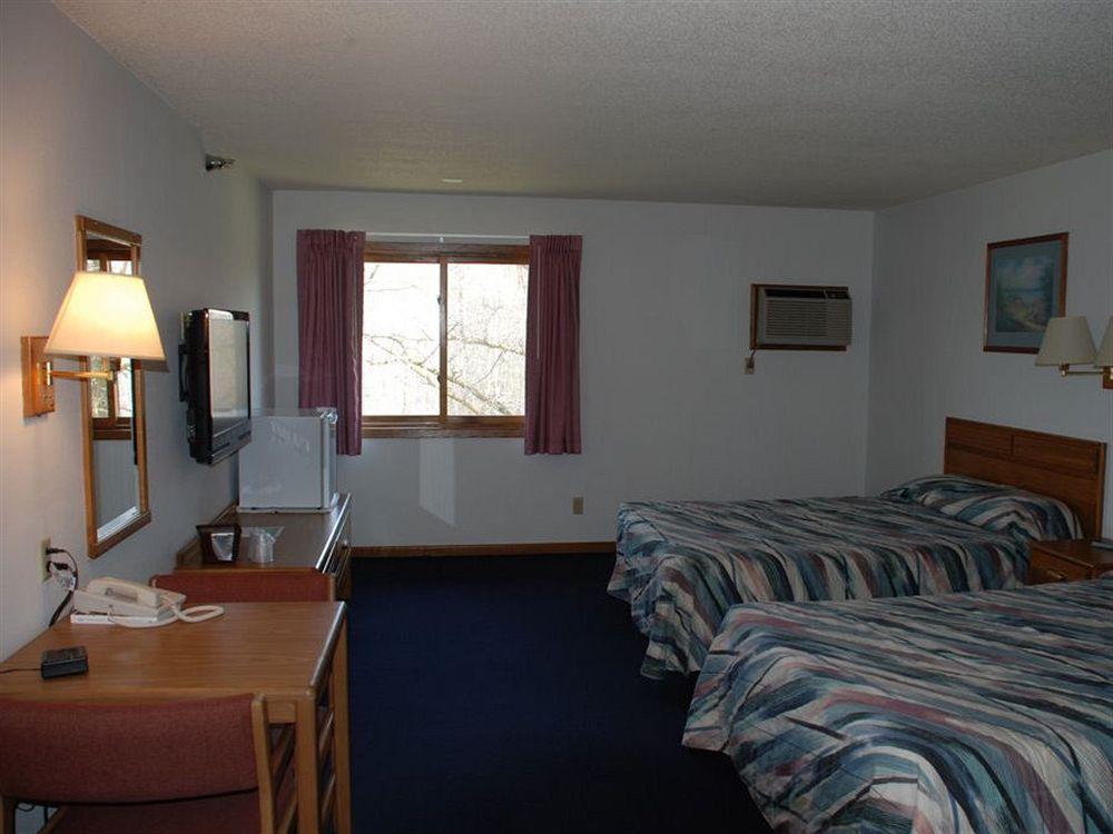 Amerivu Inn Warroad Esterno foto